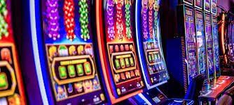 Sports and casino-style entertainment sections on 88f for adult users